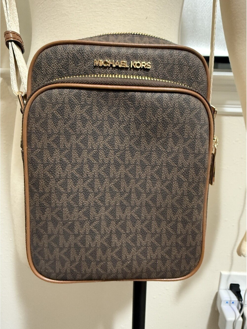 MICHAEL KORS Crossbody Messenger Bag Brown Logo Canvas Brand New